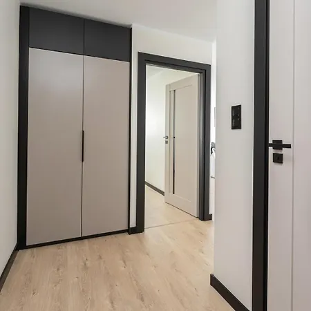 Ideal Arena Appartement *